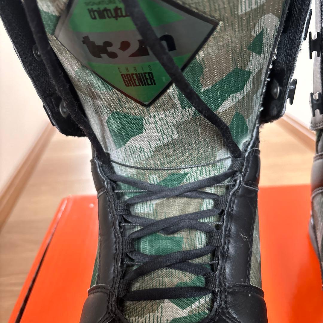 thirtytwo DIESEL HYBRID 迷彩 スノーボードブーツ