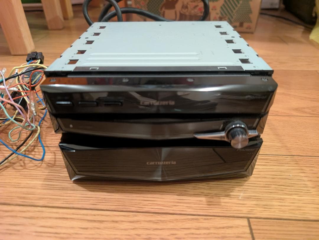 【訳アリ品！】carrozzeria AVIC-VH0009 サイバーナビ