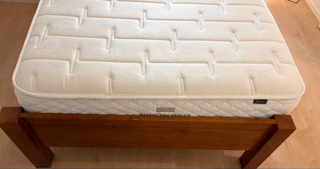 ヤドン様 日本ベッド　セミダブルマットレス　シルキーポケットレギュラー ウール入