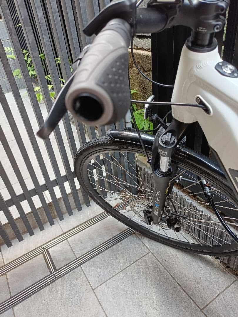 自転車本体 benelli MANTUS 27 TRK