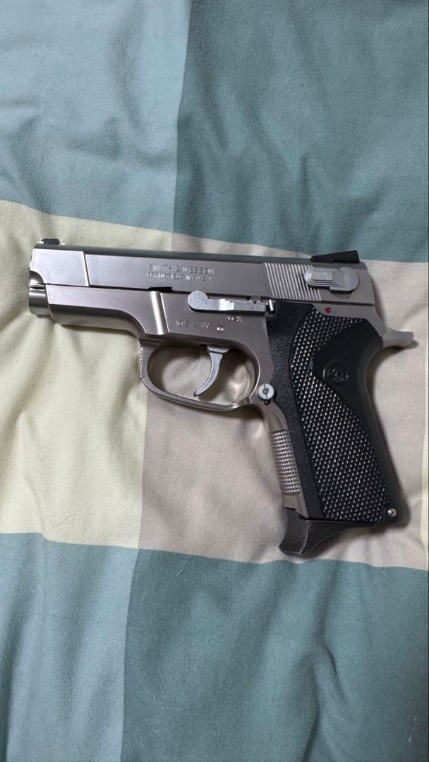 ウエスタンアームズ　ショーティ40 シルバー　マグナガスブローバック