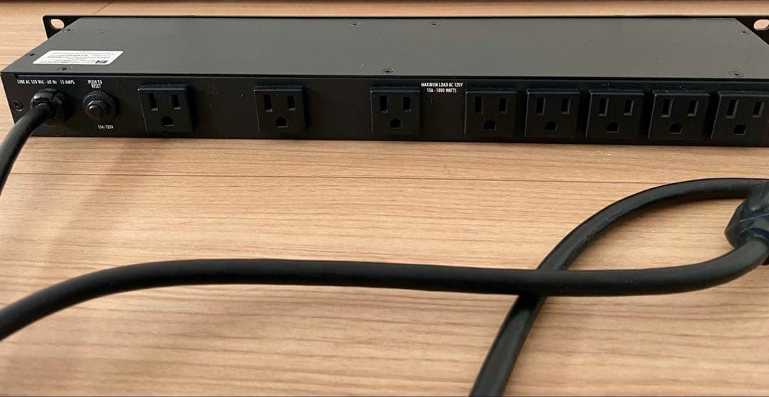 FURMAN パワーコンディショナー M-8x2