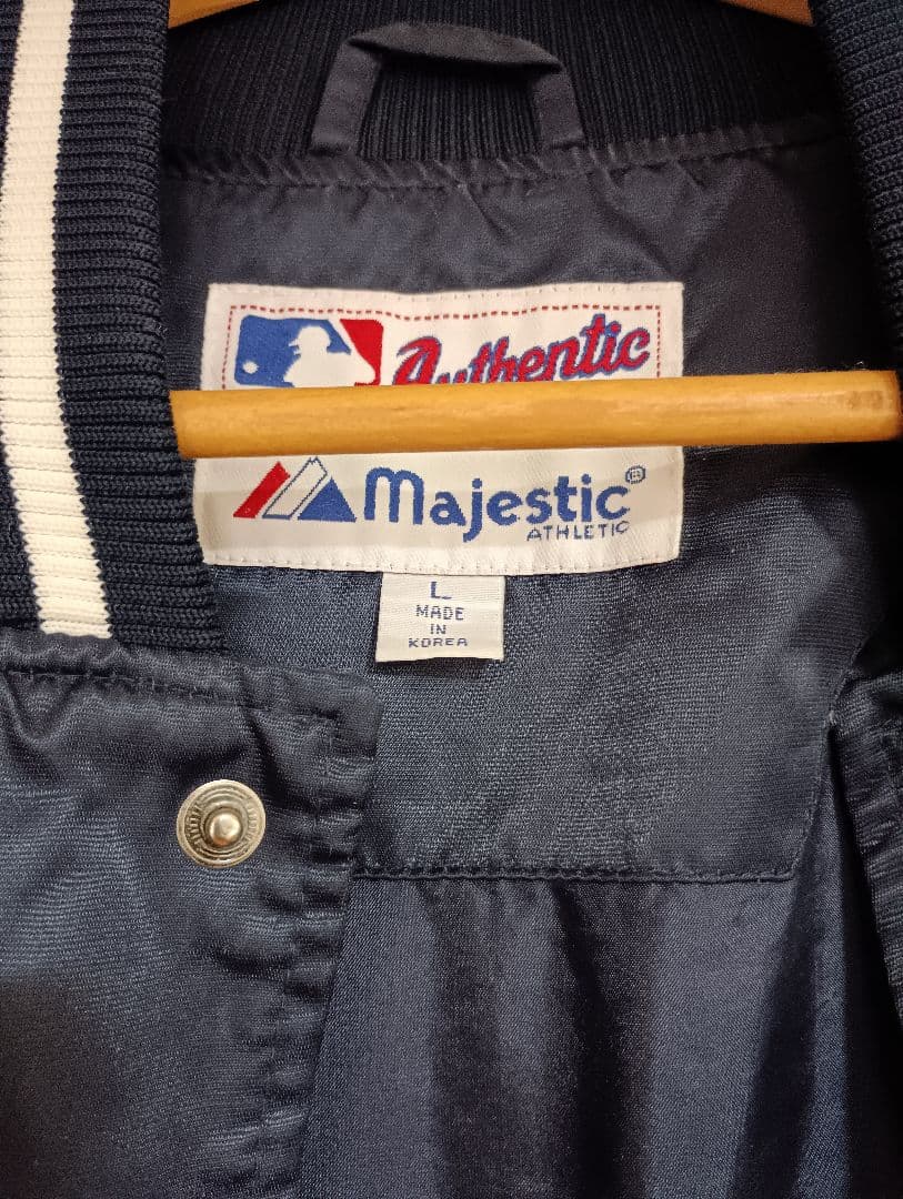 Majestic Yankees スタジャン L ネイビー