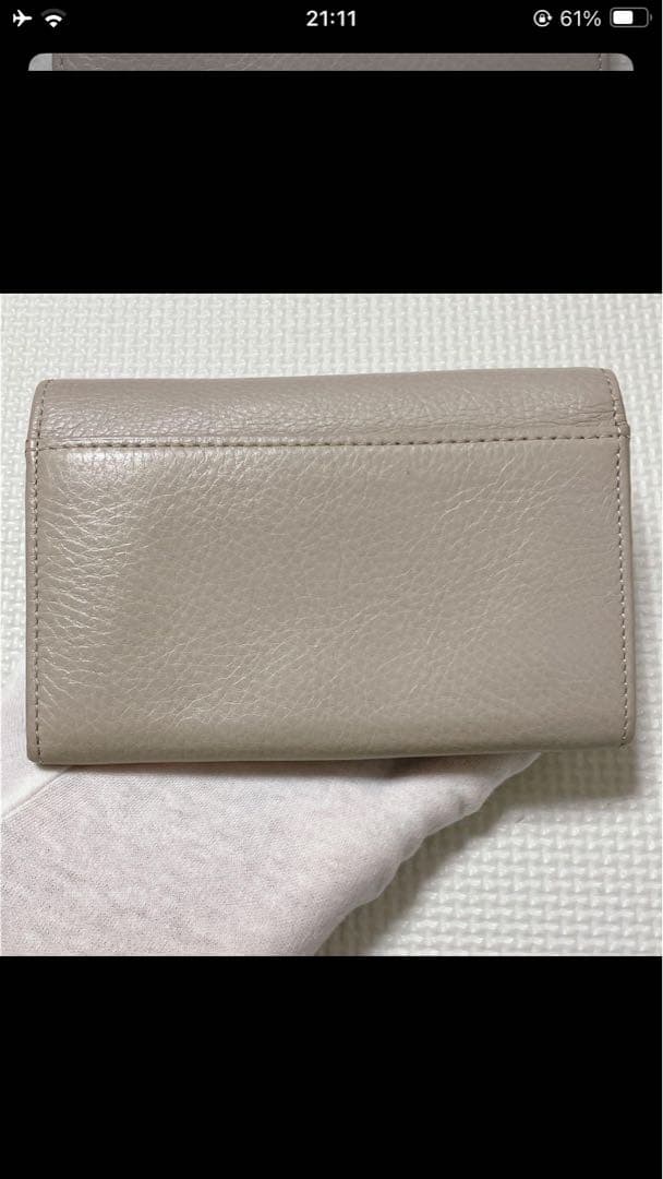 未使用HIROFUヒロフレザー二つ折り財布　センプレ　ライトグレー 「H」ロゴ