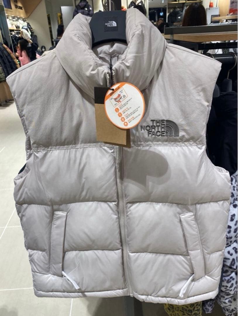 ノースフェイス　ダウンベスト　レディース