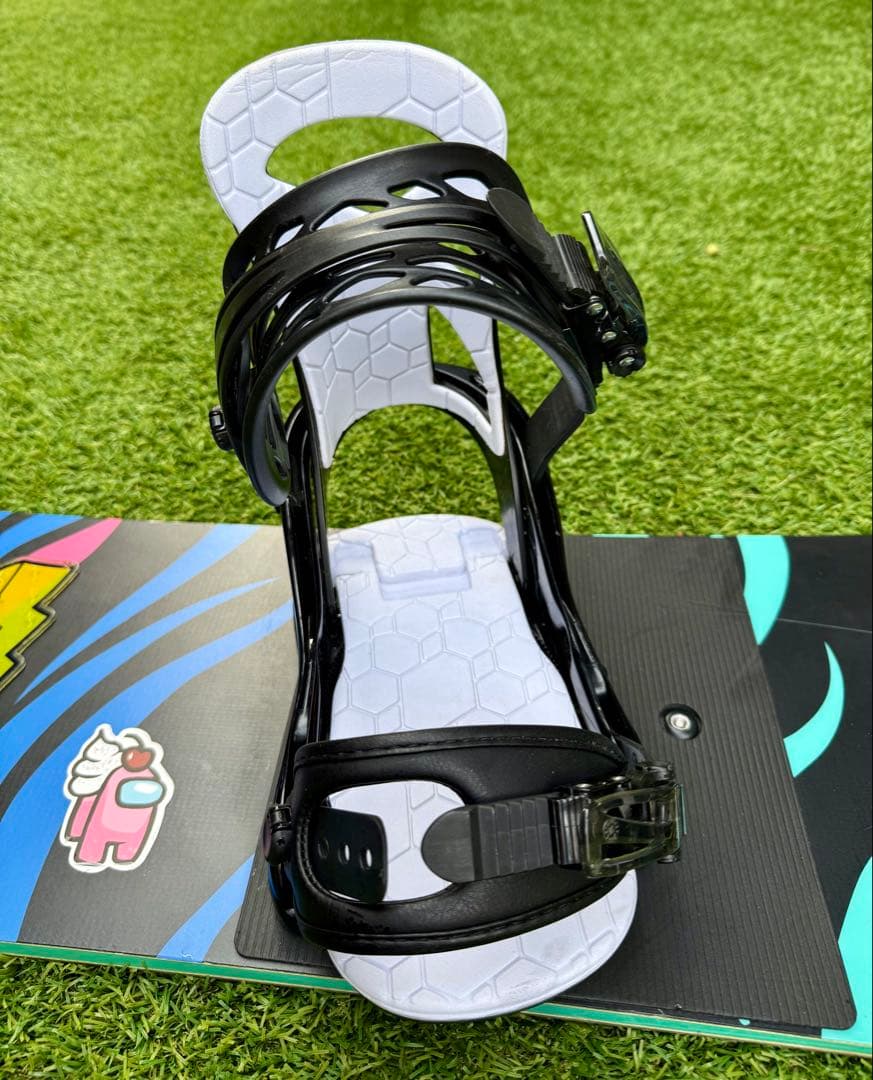 Burton ビンディング付き　バートン ミニグロム キッズ　スノーボード120