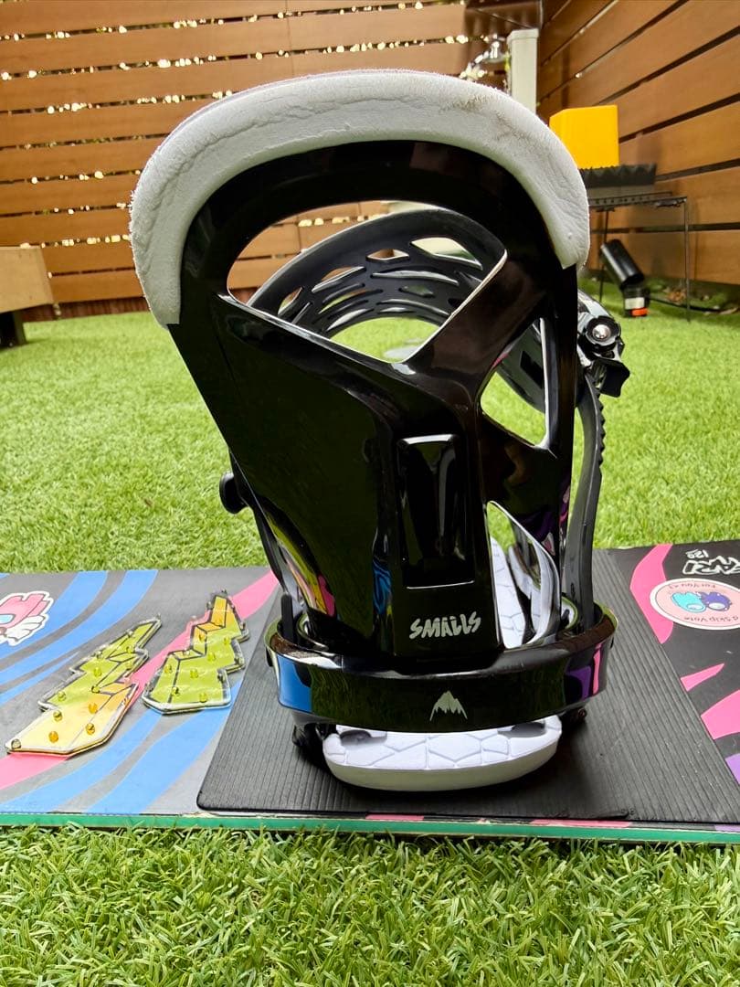 Burton ビンディング付き　バートン ミニグロム キッズ　スノーボード120