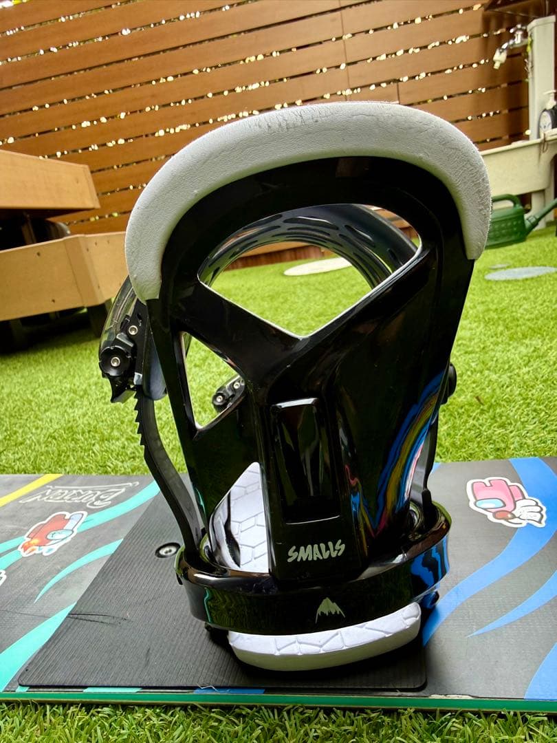 Burton ビンディング付き　バートン ミニグロム キッズ　スノーボード120