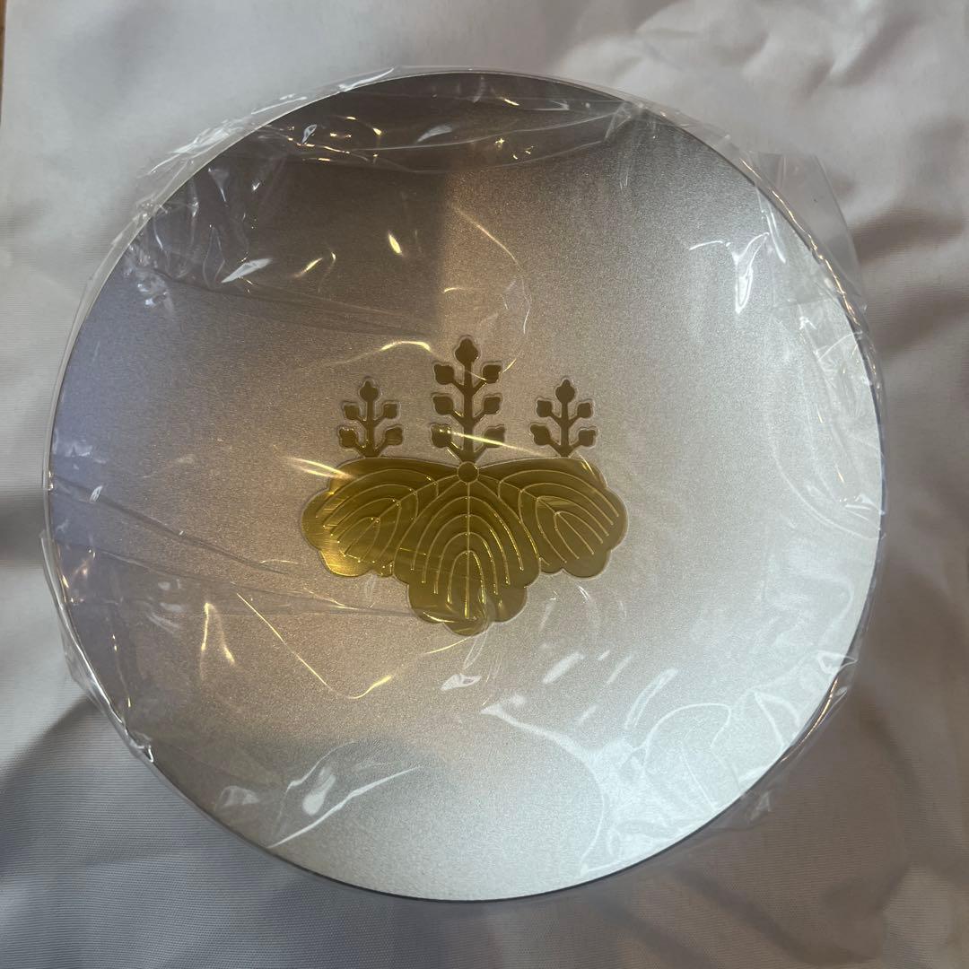 純銀　銀杯　銀盃　防衛大臣　永年勤続者表彰記念品