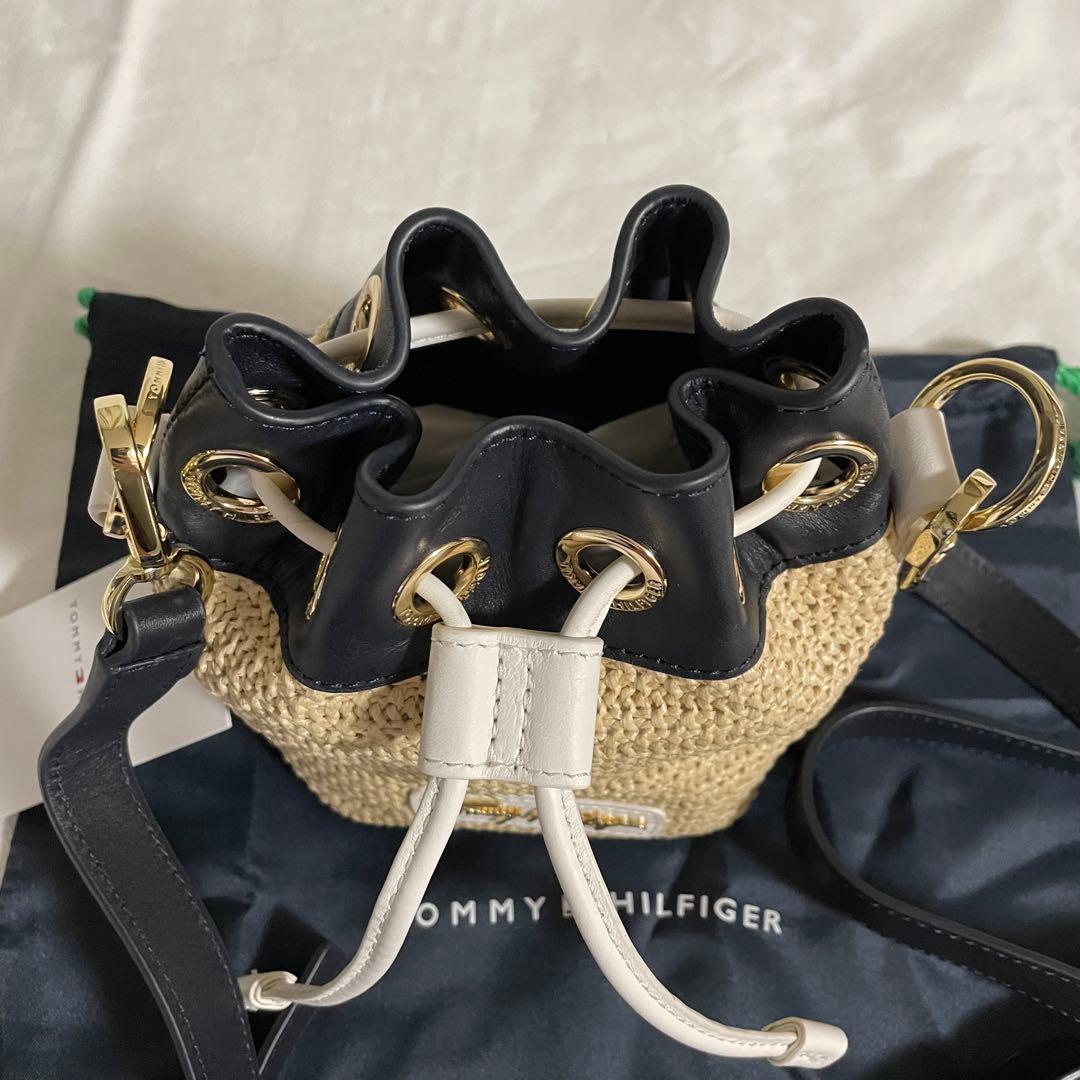【新品】トミーヒルフィガー　ベージュ　ラフィア　2WAYバッグ　巾着