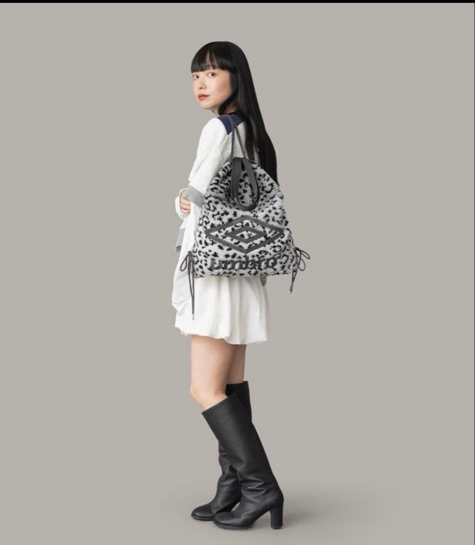 [UMBRO × Casselini]フェイクボアナップサック