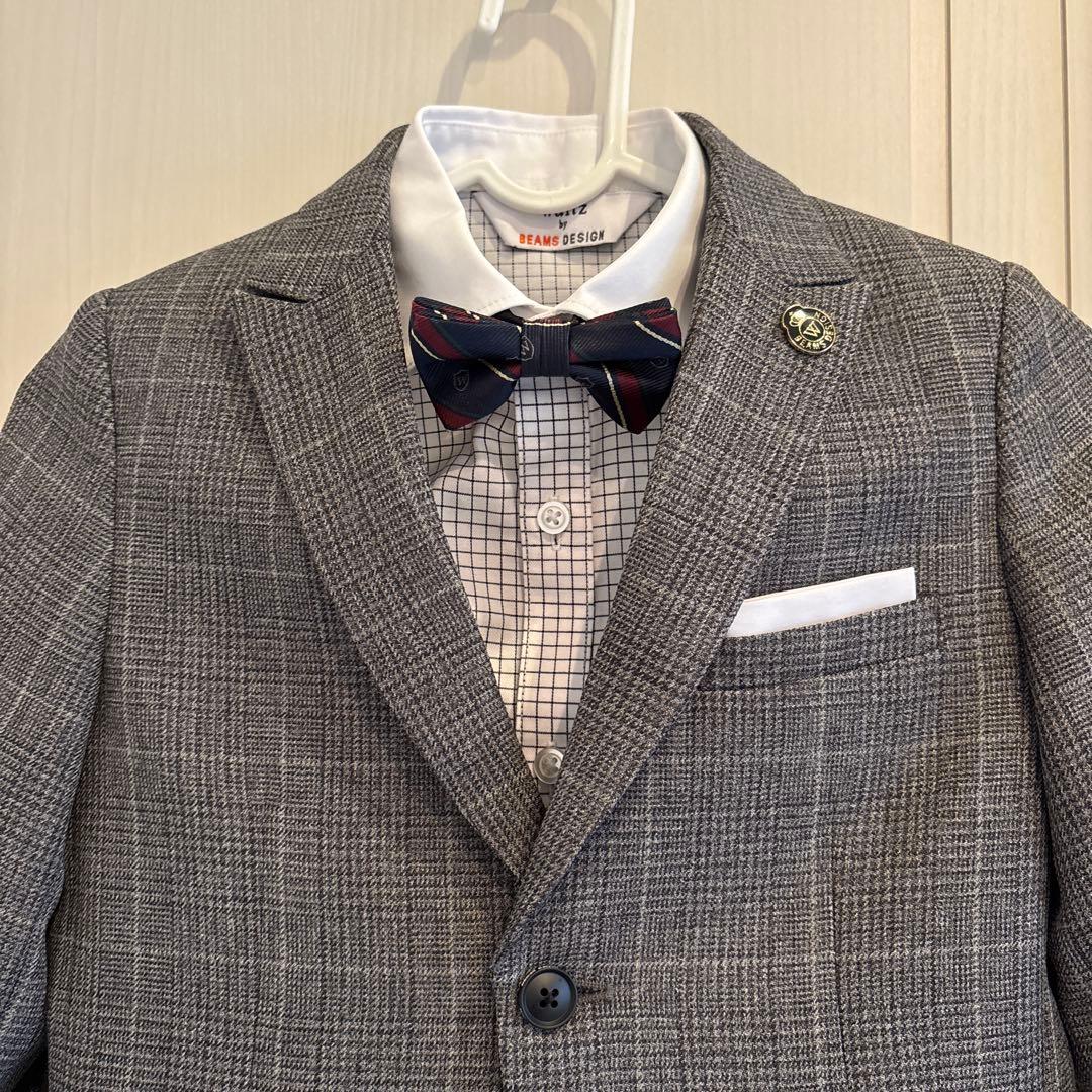 美品　BEAMS DESIGN　フォーマルスーツ　男の子　4点セット　130cm