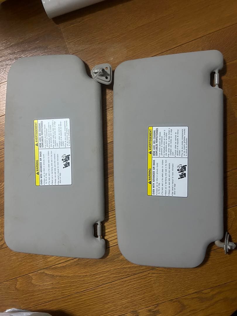 Z12 キューブ USサンバイザー