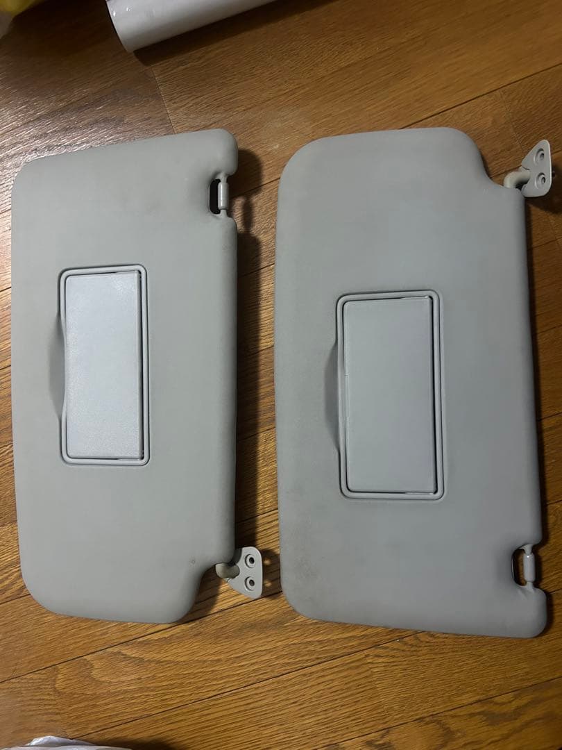 Z12 キューブ USサンバイザー