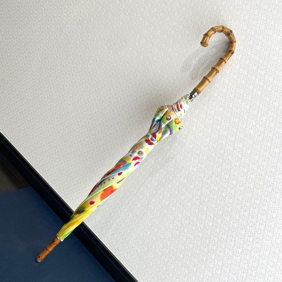 美品 ヴィヴィアンウエストウッド 雨傘 水彩画柄 長傘 バンブーハンドル