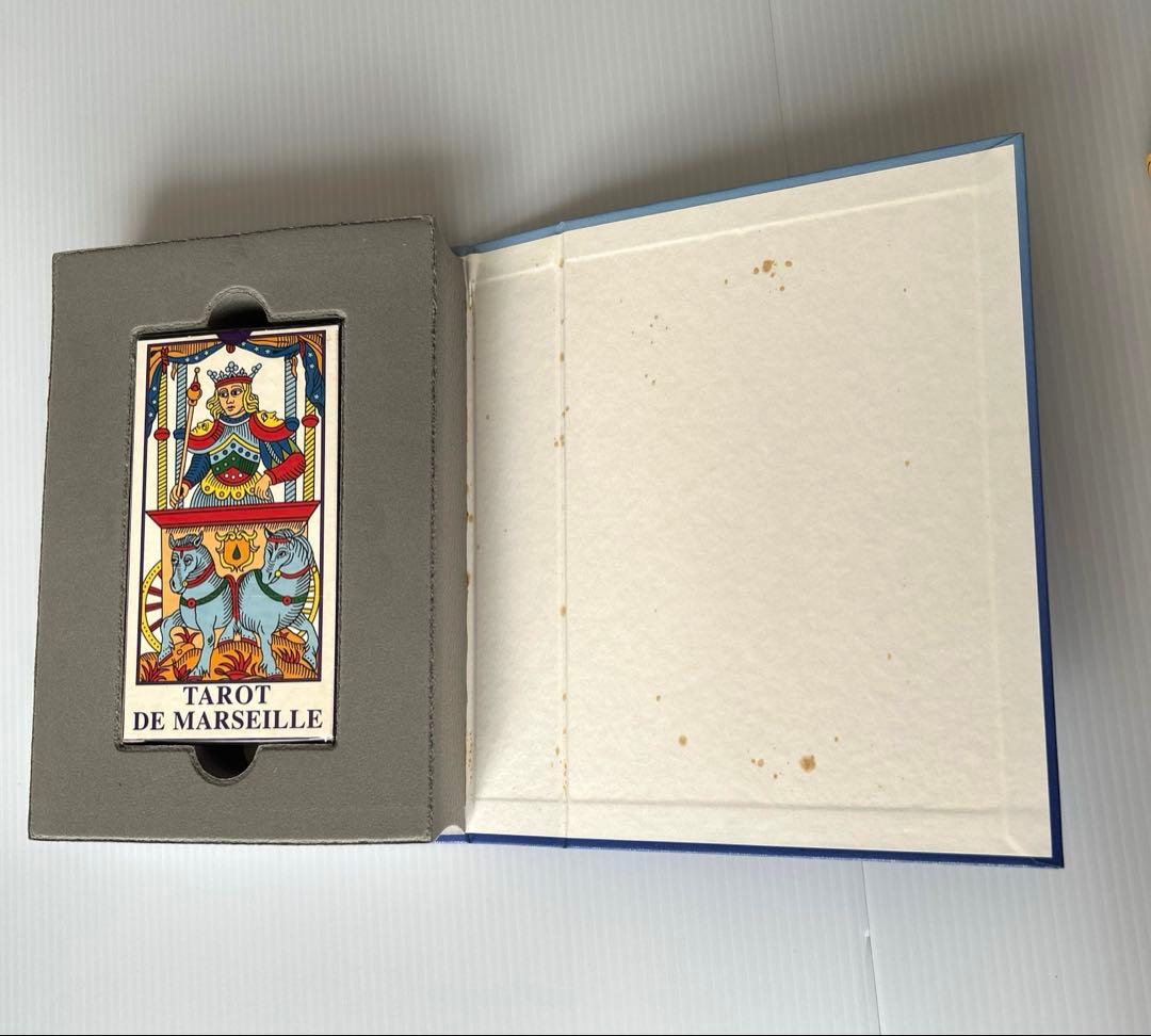 【カード未開封】絶版　秘伝 カモワン・タロット