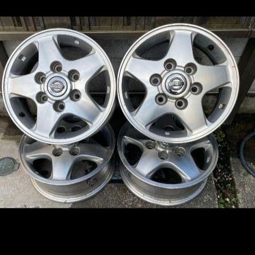 日産 E25キャラバン 純正アルミホイール15インチ 4個セット