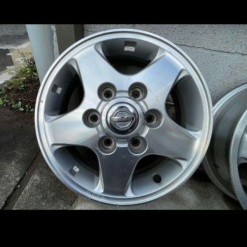 日産 E25キャラバン 純正アルミホイール15インチ 4個セット