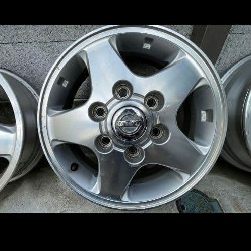 日産 E25キャラバン 純正アルミホイール15インチ 4個セット