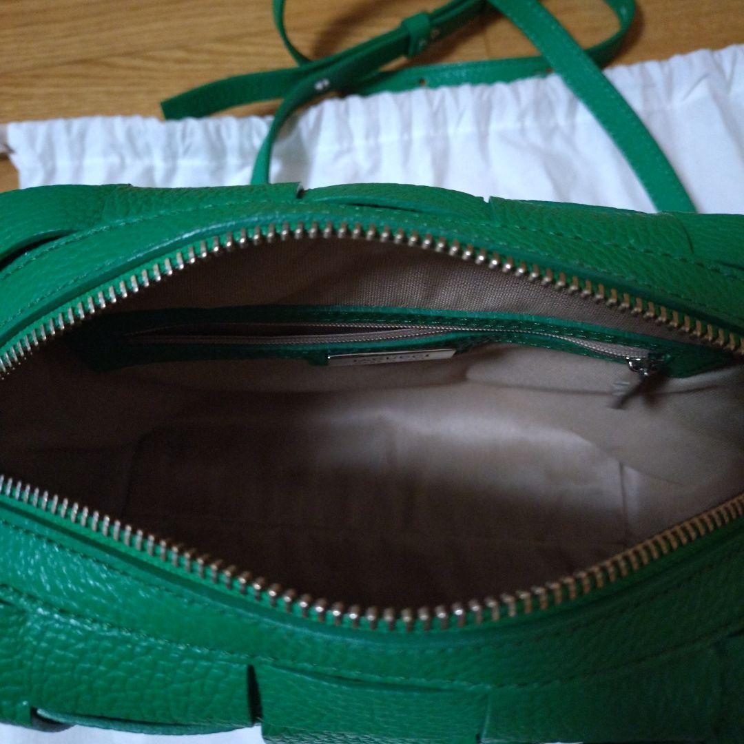 IACUCCI ショルダーバッグ