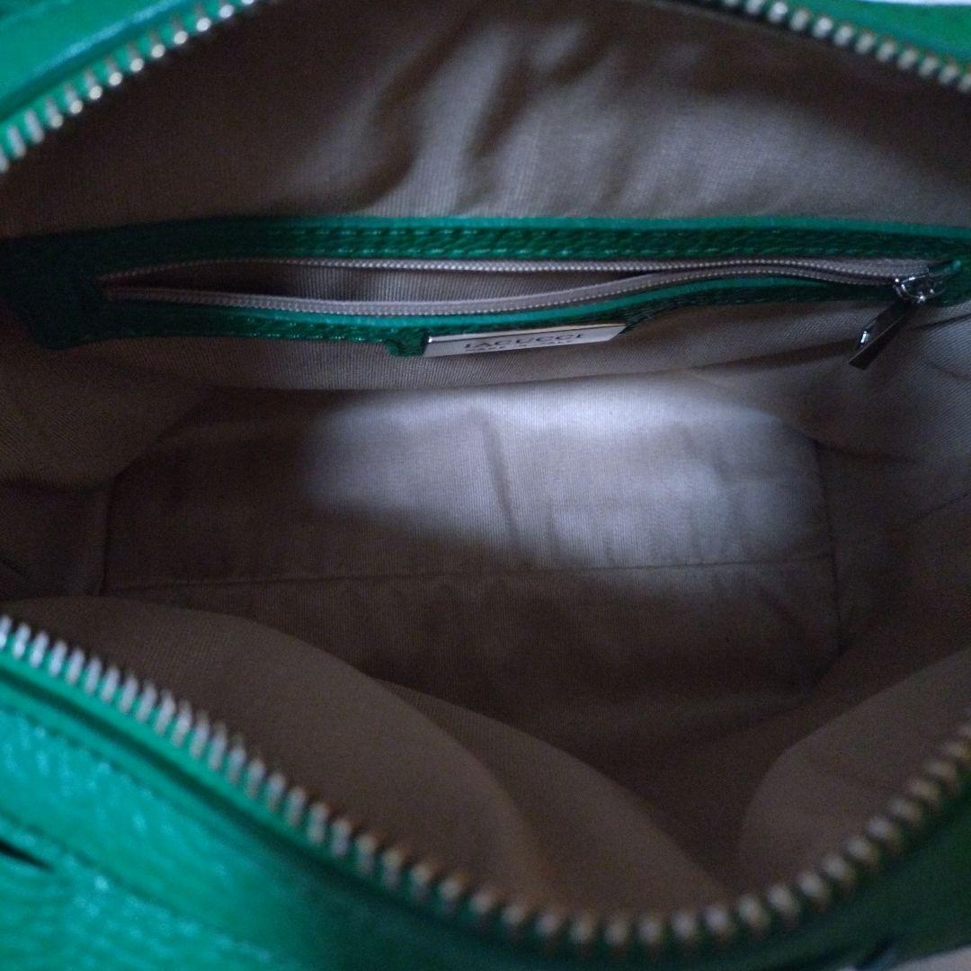 IACUCCI ショルダーバッグ