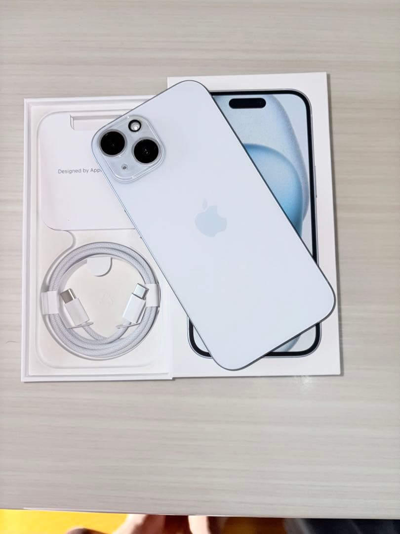 スマートフォン本体 iphone15/256G