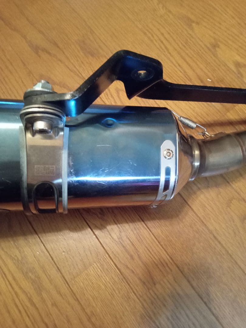 PCX125前期用ヨシムラマフラー(JF28)