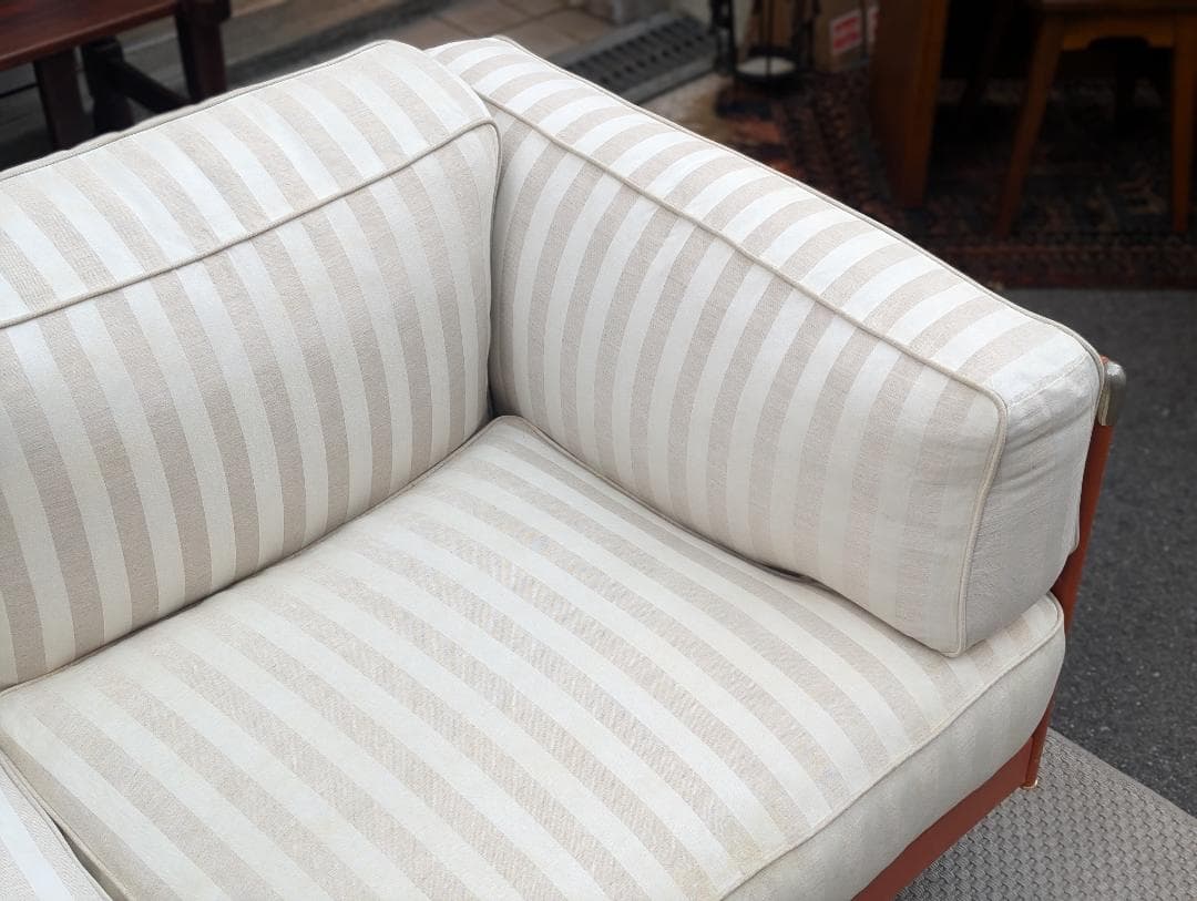 ポルトローナフラウ／イタリア／TWICE（トゥワイス）／2シーターソファ