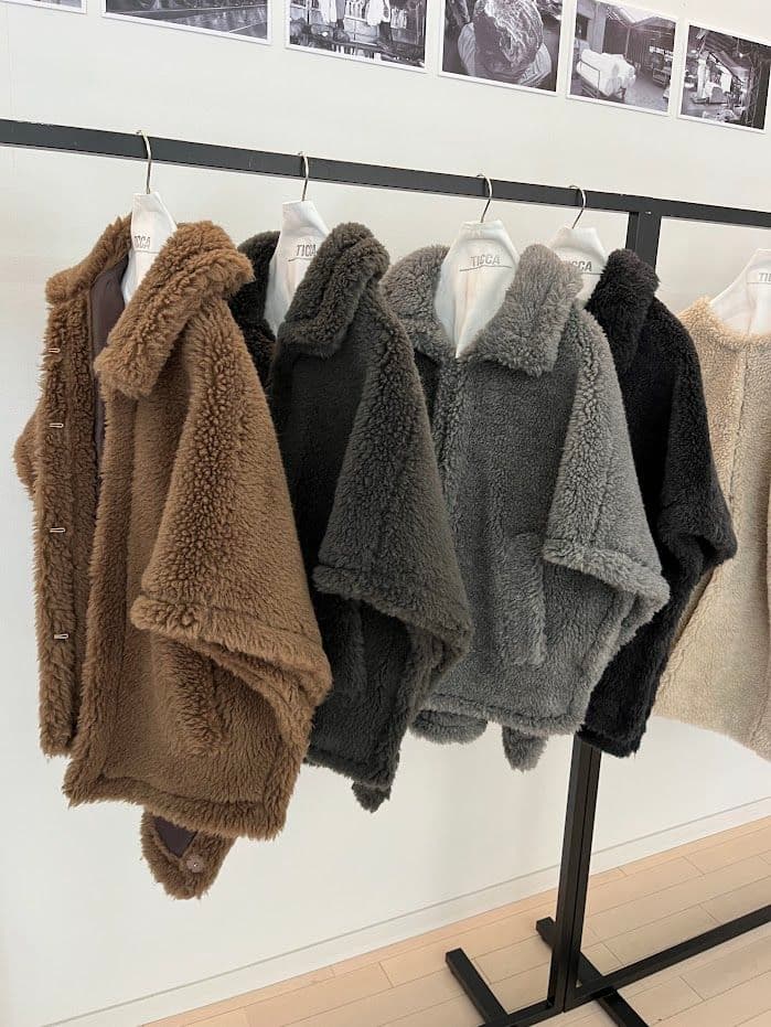 【TICCA】ウールファーポンチョ