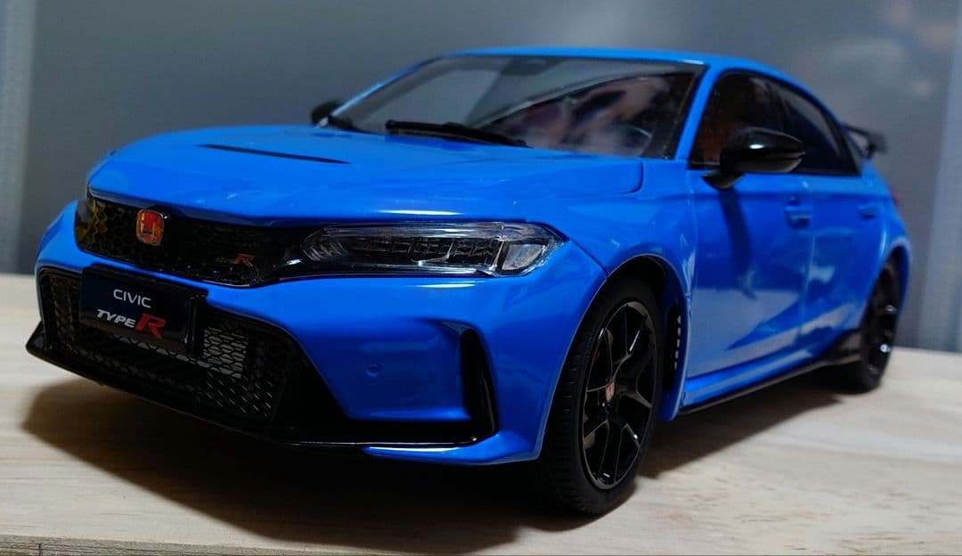 や*.様 シビックタイプR FL5 1/18 ミニカー
