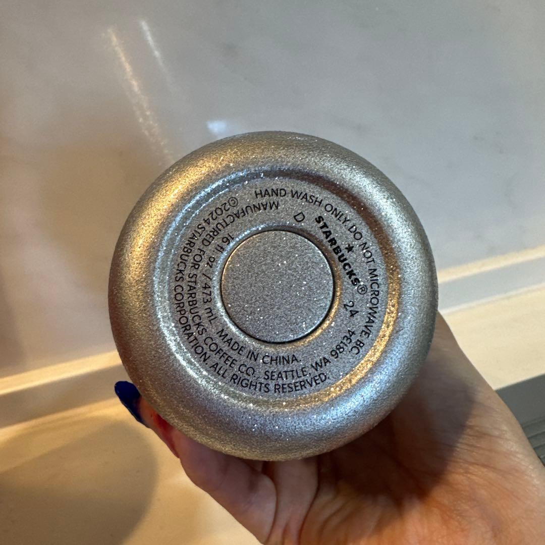 スターバックス　スタバ　タンブラー　水筒