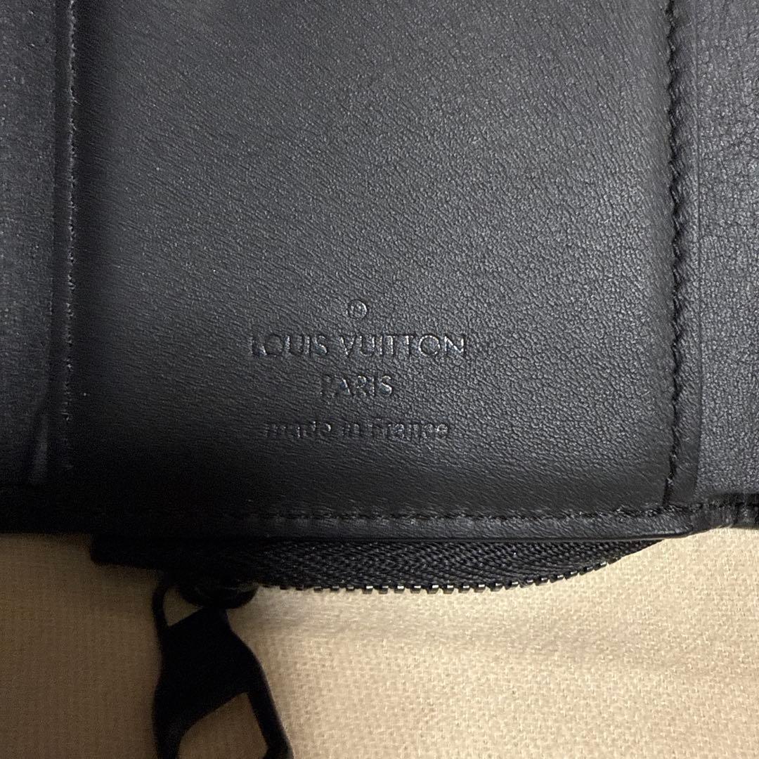 LOUIS VUITTON ブラック 三つ折り財布