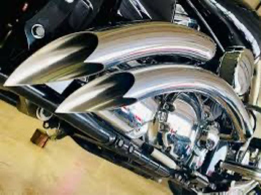 ドラッグスター400 マフラー　ベントマフラー