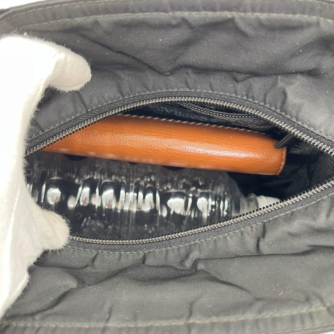 PRADA ハンドバッグ トートバッグ 手提げ 三角ロゴ テスートナイロン 黒