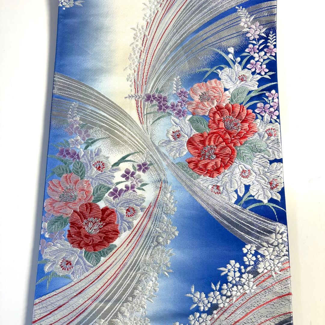 5k2963 袋帯　絹　唐織　銀色　青　赤　白　紫　ピンク　花柄　和装　着物