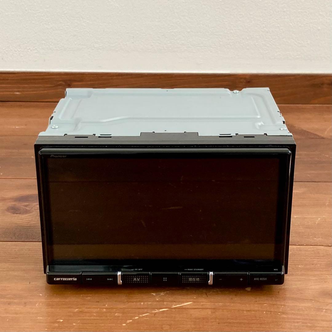【美品‼︎】7インチパイオニア カロッツェリア 楽ナビAVIC-RZ511♬