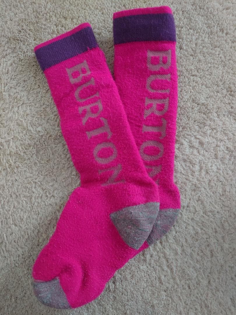 【sale】BurtonキッズS撥水加工クリーニング済（ヘルメット要コメント）