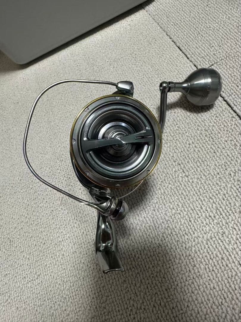 SHIMANO シマノ スピニングリール　18ステラ C5000HG-J