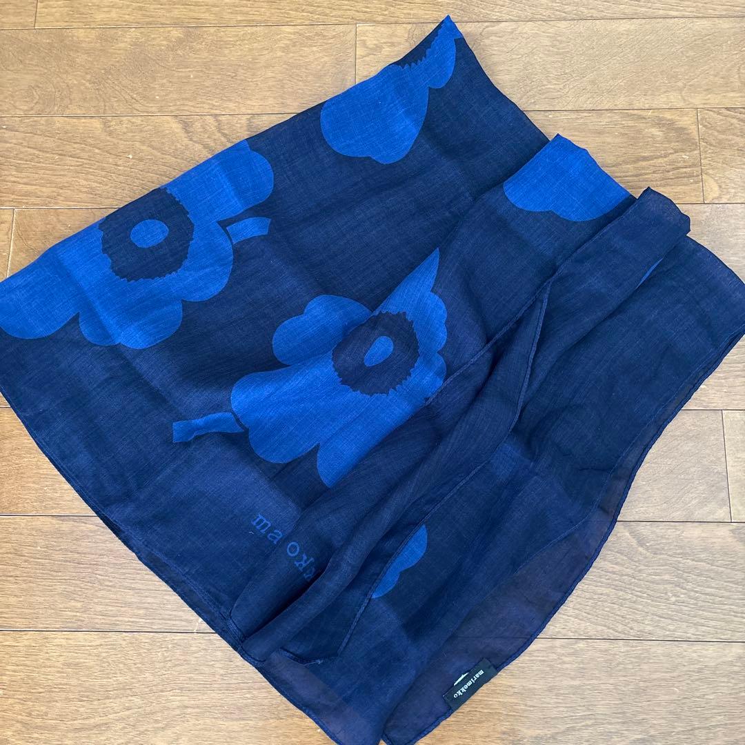 マリメッコ　ウニッコ柄ストール