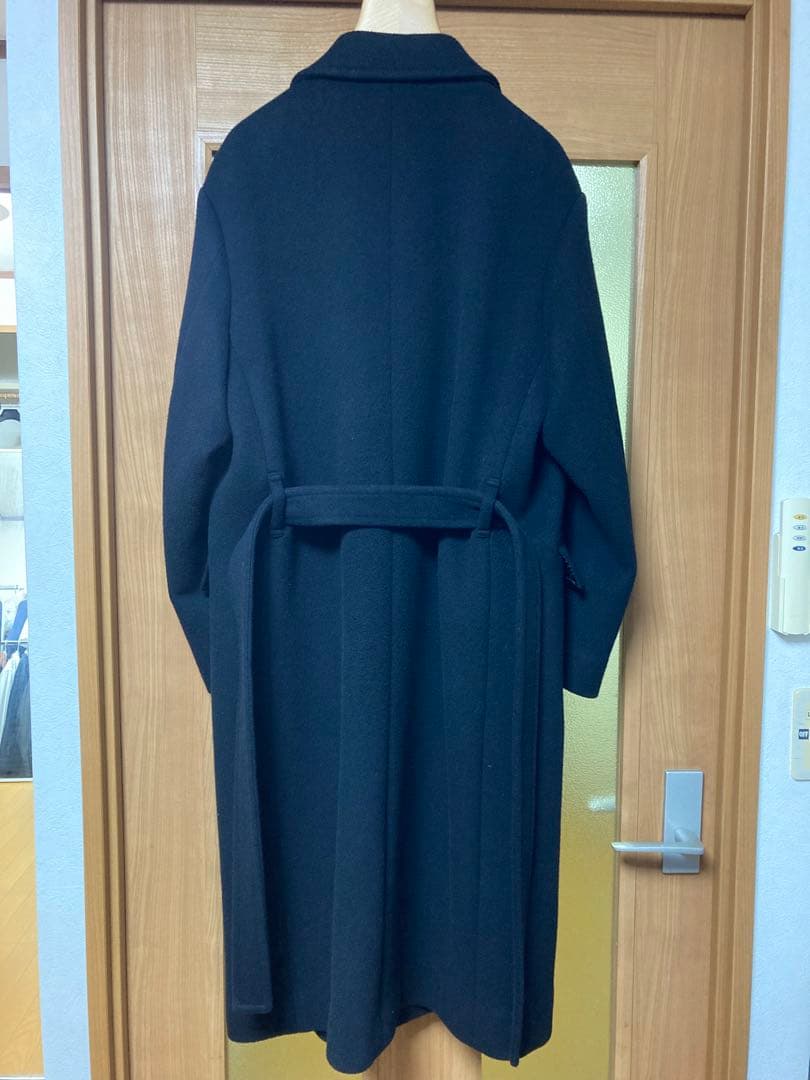 ブラック ダブルブレスト チェスターコート