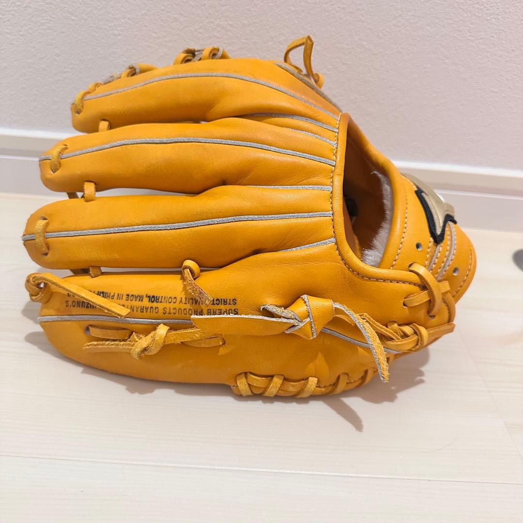 【極美品】　ミズノ　軟式用グローブ　グローバルエリート　内野手用　少年野球