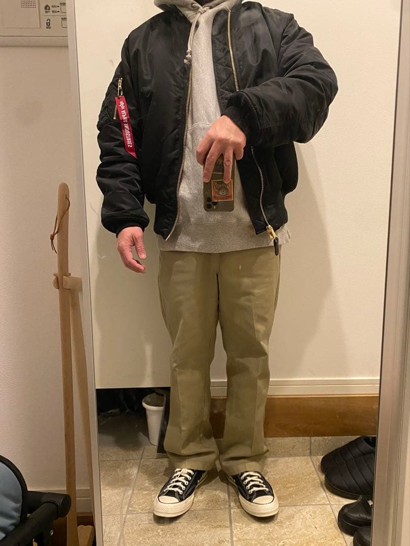 ジャケット・アウター Alpha Industries MA-1 FLIGHT JACKET L