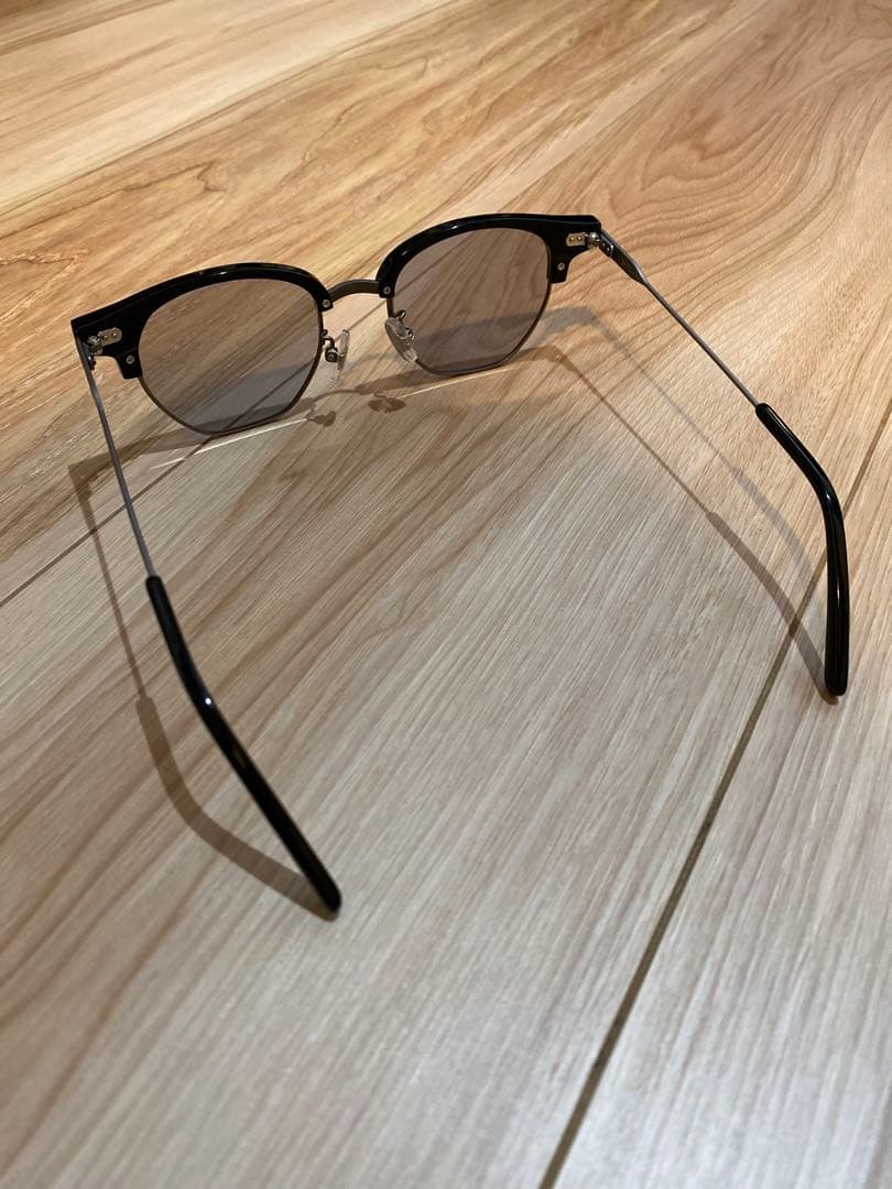 【送料無料】NEW. WILLEM サングラス　BLK　ほぼ新品　自宅試着のみ