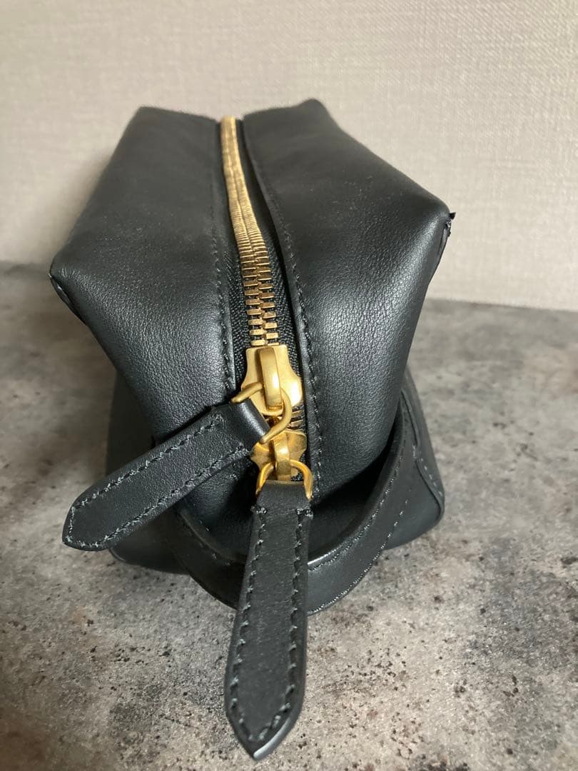 BURBERRY バーバリー ロゴ入り ボックス型ポーチ ハンドバッグ