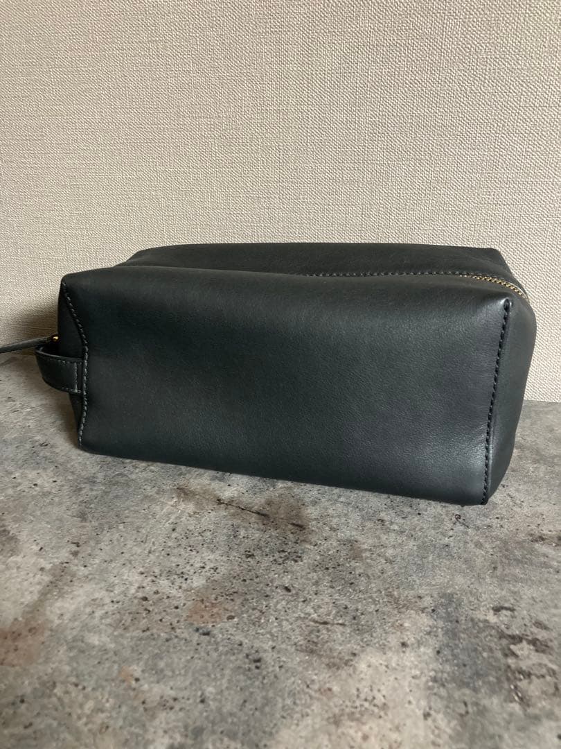 BURBERRY バーバリー ロゴ入り ボックス型ポーチ ハンドバッグ