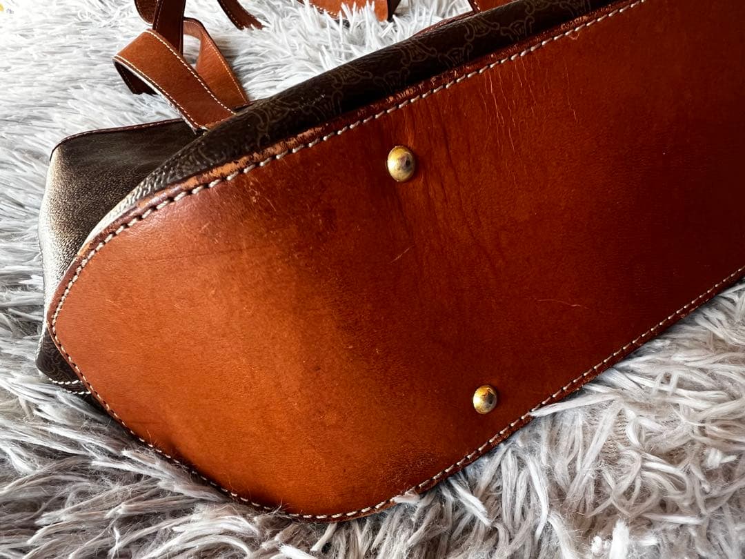 Cute　CELINE ブラウンレザーショルダーバッグ