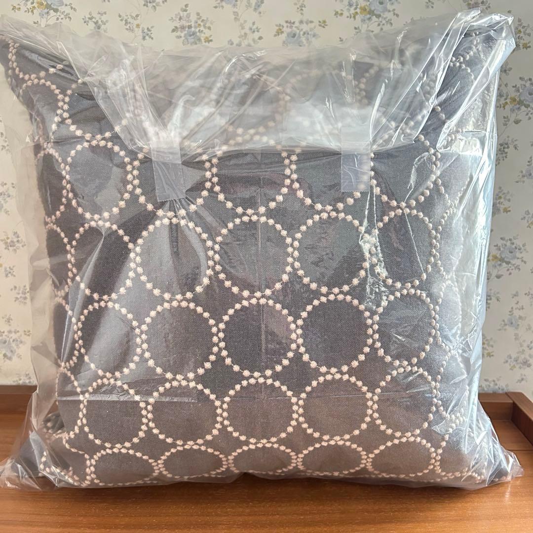 秋山木工 ミナペルホネン 45角クッション タンバリン dopグレー