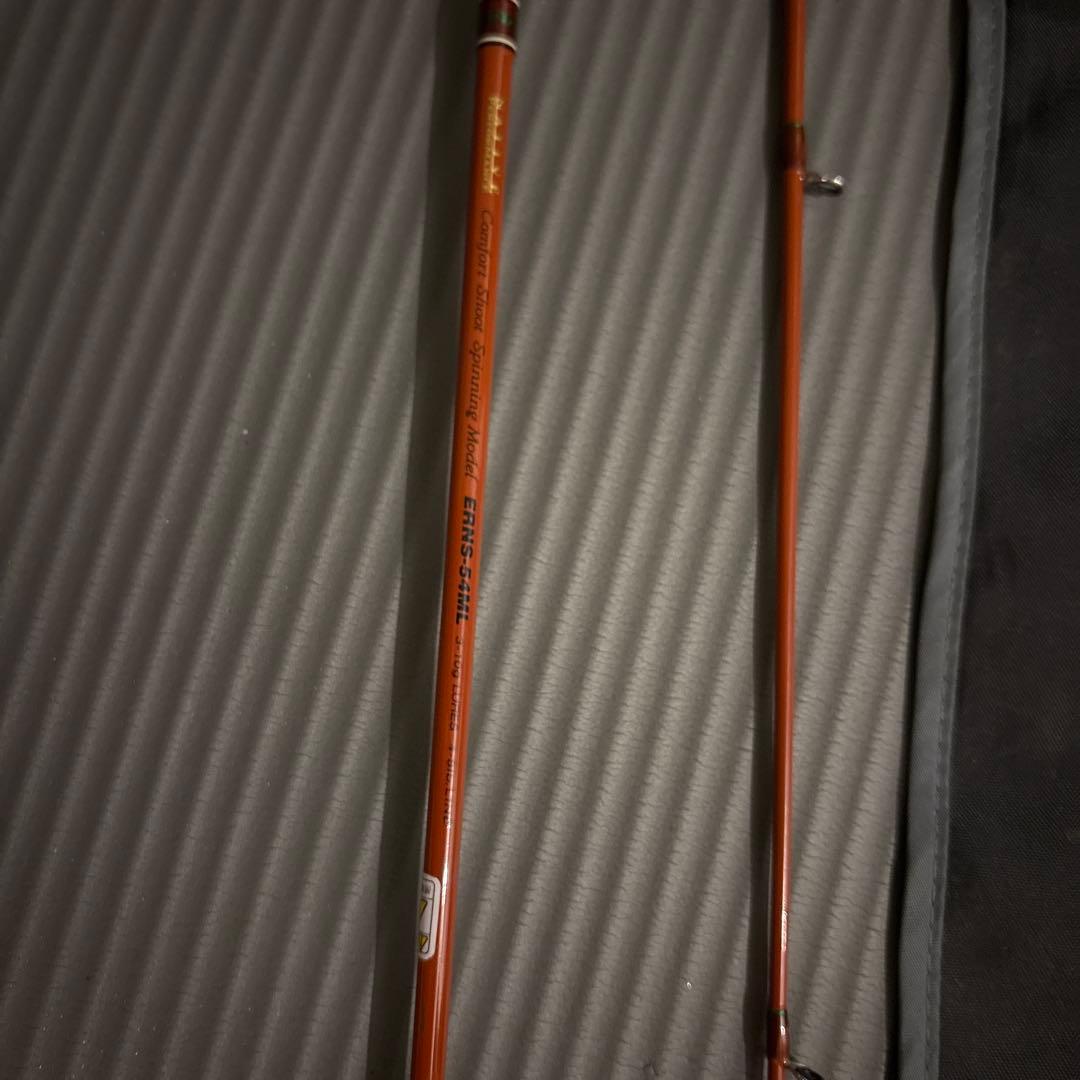 パームス エゲリア　トラウトロッド