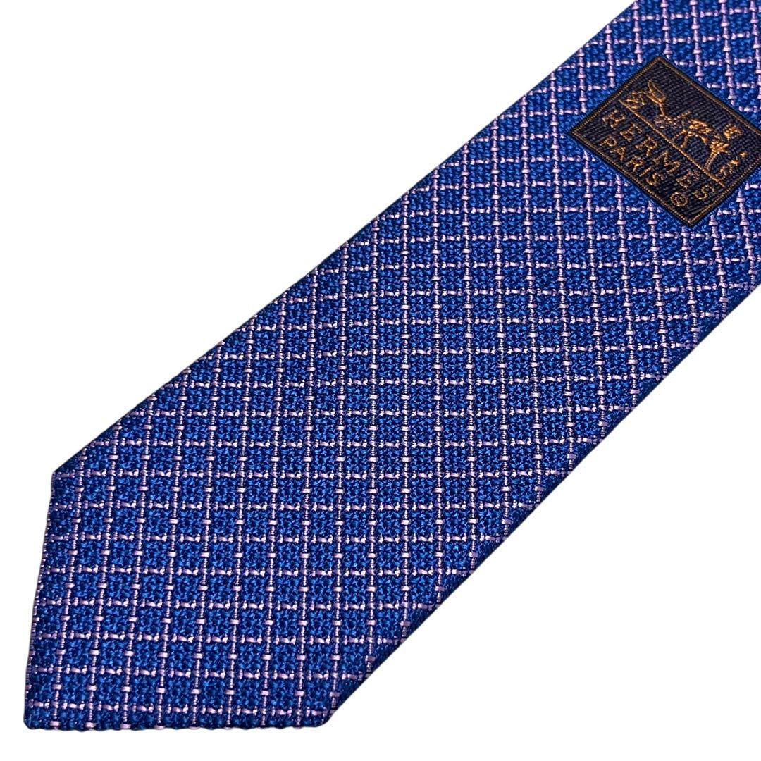 HERMES エルメス　高級ネクタイ　ジャガード織　ブルー　総柄　剣裏H柄