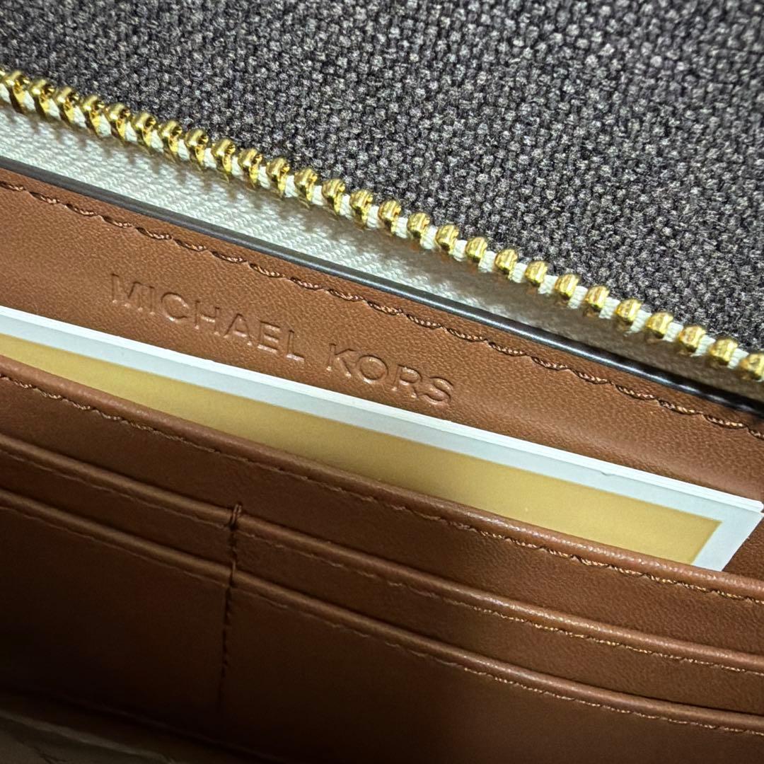 MICHAEL KORS ロゴ入り長財布新品未使用　元値55000